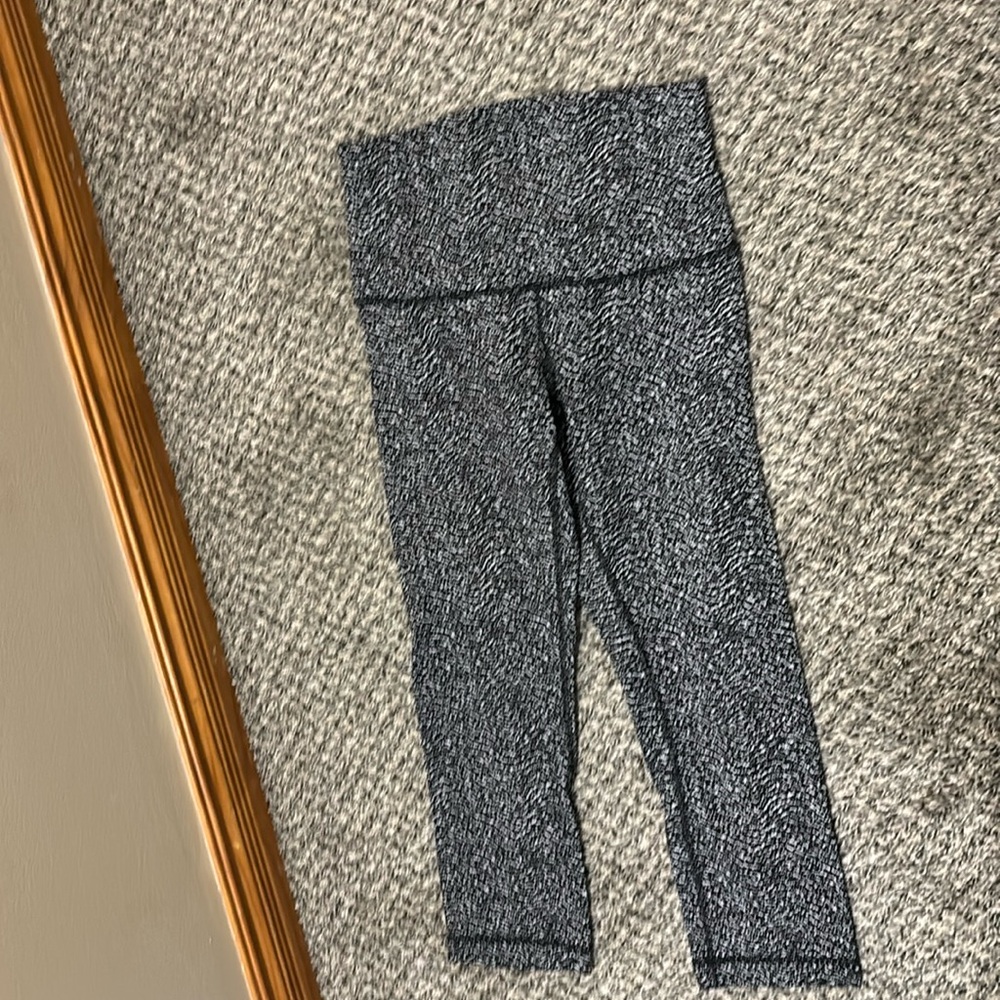 Lululemon 7/8 crops